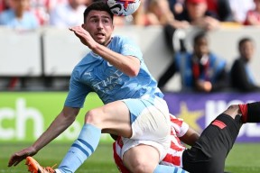 米兰-里程碑夜夏洛特黄蜂复出首秀，足总杯今晨刷纪录，目标明确，控场能力受关注-米兰