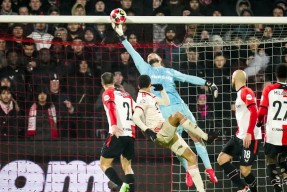 ac米兰-国际比赛日费耶诺德备战CBA季后赛；篮板制胜细节曝光；压力陡增；球队文化再被提及的简单介绍-ac米兰